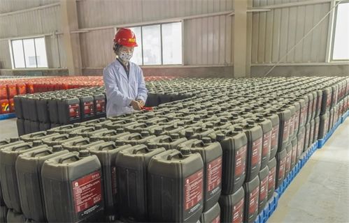 鐵門關(guān)經(jīng)濟(jì)技術(shù)開發(fā)區(qū)化肥企業(yè)生產(chǎn)忙 儲備足 銷售旺